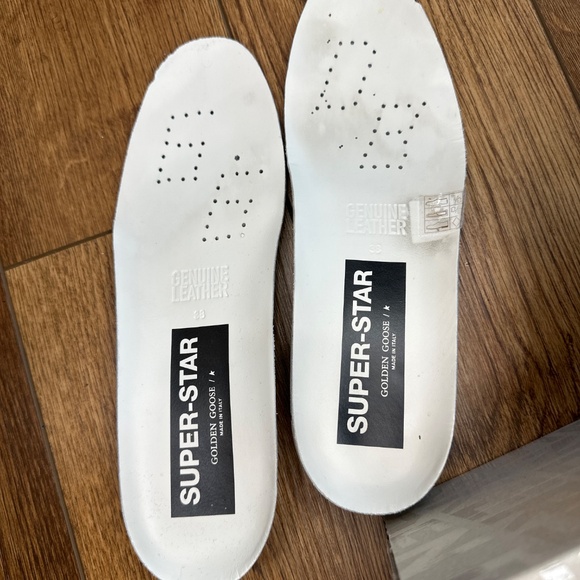 Golden Goose Deluxe Brand Golden Goose Deluxe Brand Super Star Glittered Lace-Up - Picture 4 of 11